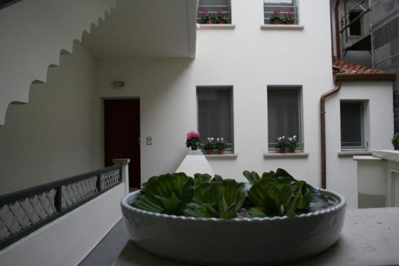 Agorà Residenza Mântua Exterior foto