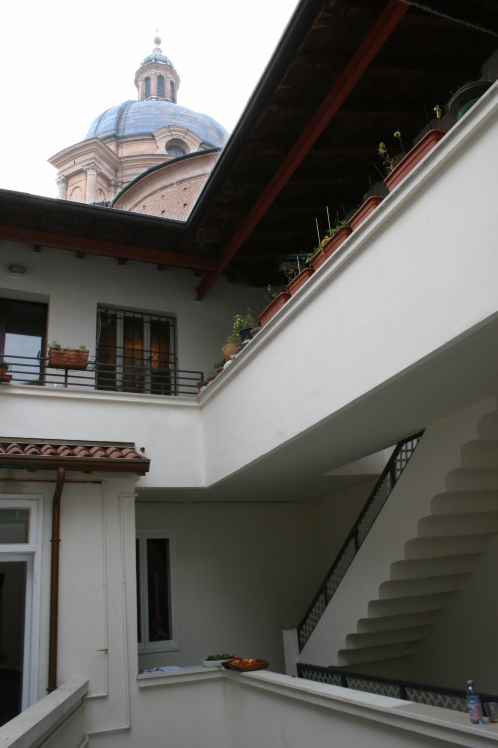 Agorà Residenza Mântua Exterior foto